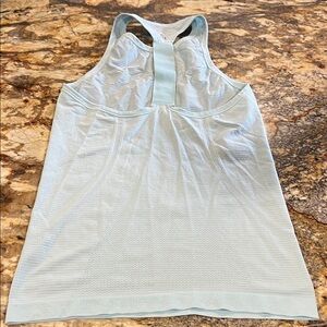 Lululemon Swiftly Tech T-Back 
Size 4